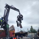 강남자원 | 지하에서 꺼낸 자원의 가치 — 고철·스텐·폐기물 크레인 작업 후기 (경주 강남자원)