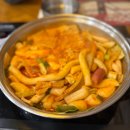 라라코스트배곧점(베니스스퀘어내 위치) | 떡볶이 러버의 "두끼 시흥배곧점" 내돈내산 솔직 후기!+두끼 레시피 소스추천 꿀팁