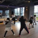 어린이 줌바댄스 이미지