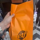 키브온 | [내돈내산][더현대맛집] 더현대 ETF 베이커리 수량제한 버터떡이랑 동굴 소금빵 쟁여온 후기