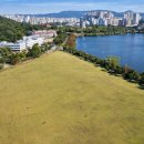 도심 속 작은 무대 이미지