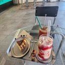 은평청과 | [연신내 카페] 새벽 4시까지 하는 힙한 감성 맛집 '닷닷닷2' 솔직후기 (서울 데이트 필수 코스)