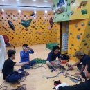 RE : 제15기 암벽교실 2주차 실전교육(11월5일(일))-Indoor climbing+이론교육 이미지