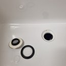 씨유 휘경SK뷰점 | 욕조 배수구가 빠졌어요 배수구트랩 교체업체 휘경SK뷰