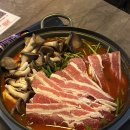 증산1길 | 증산역 맛집 : 서호라오반 ㅣ 미나리 소고기 전골과 명란크림 감자로 달린 신년회 후기