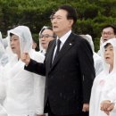 오월에윤 이미지