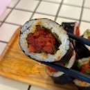노른자분식 | [내돈내산] 압구정 도산분식 혼밥 육회김밥 솔직후기