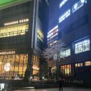 양재역 2번출구 뒤 이미지