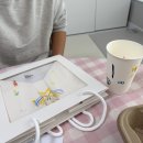 일상 속 생활 꽃꽂이 이미지