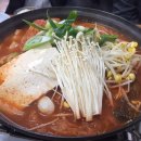 통김치전골 이미지
