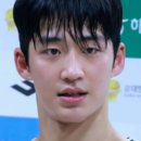 키 203cm 체중 105kg 발사이즈 320mm인 한국 남자의 피지컬 이미지