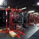 아이언 헬스클럽 이미지