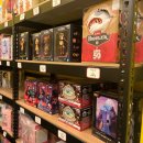 6543 | 우주가챠 건대점 &amp; 홍대점 모두 가 본 후기! 저렴한 가챠 쿠지 많은 굿즈샵