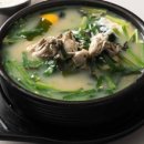 석촌고분역 2번출구 앞 이미지