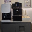 예쁜미소치과의원 | 성인유치 깨짐 해결! 임플란트 수술 결정 후기와 치과 스케일링 주의사항