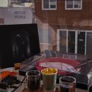 제주시크릿가든 | 나만 알고 싶은 고동색 아지트: 커피와 음악, 책이 있는 감성 카페 추천 (부산 대구 제주)