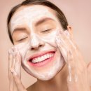 YOUNG(영)스킨케어 이미지