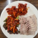 흥부가 | 종로보쌈맛집 찾는다면, 오징어보쌈은 여기다 (종로3가 보쌈골목 흥부가 후기)