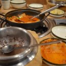 월수금 통돼지 김치찌개 이미지