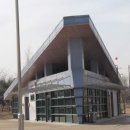 반월공원 화장실 이미지