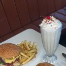 본투비버거 이미지