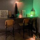 용산-서빙-74 | [용산/한남] 니코쏨 한남 : 외부 음식 반입 가능한 분위기 좋은 와인바
