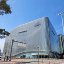 갤러리아백화점 앞 이미지