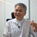 [묵상] 당신은 누구 앞에 있습니까? : 시편 54편 이미지