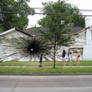 Exploding Tunnel House Art Installation Project 이미지