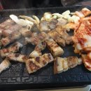 돼지촌식당 이미지