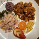 자연을 닮은 소박한 집 이미지