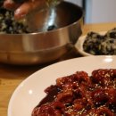 빨간닭발 | 라페스타 닭발 맛집 ‘고향실비’ 내돈내산 후기_ 꾸덕한 빨간 양념을 어떻게 거부해: 무뼈닭발과 감자...