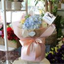[로즈데이선물/생일축하선물/기념일선물] 축하선물로 추천드리는 티파니플라워의 아름다운 꽃다발 이미지