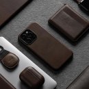 브라운팟 더블랙 | 제대로 만든 노마드 에어팟 프로 3 세대 가죽 케이스