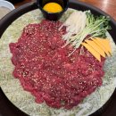 육회한 통닭 이미지