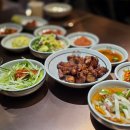 부자집숯불갈비 | 고기구워주는 야당역맛집 봉우리가든 추천