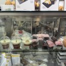 카페루틴 | 가로수길카페 루틴잇 후기｜바스크치즈케이크 맛있는 신사동카페 압구정역카페 ☕🍰