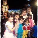 세상에서 제일 작은 개구리 왕자 이미지