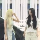 카리나 윈터 월드컵 코디 폴로 프라다 공항패션