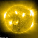 2011. 3. 거대 흑점 보유한 태양 얼굴, 지구 방향으로 다시 고개 돌린다. 이미지