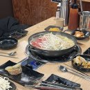 만두빚는 사람들 | 부천만두전골 직접 손만두 빚는 아리랑개성손만두 신중동점