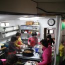 홍익 무료급식소 이미지