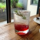 나들목산장 | 망원 디저트 카페 우이그 Uig 분위기 좋은 카페