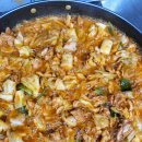 홍춘천치즈닭갈비봉무점