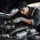 연식자동차정비 이미지