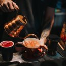 커피 브루잉 이미지