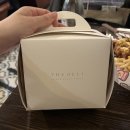 용산-322 | 그랜드하얏트서울 델리 • 딸기 케이크, 맛있는 빵 추천!