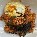 [경복궁역] 작은 분식집 동혁이네(혼밥, 김밥, 얼큰한 오뎅국물)