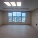 경남아너스빌 103동 앞 | 군산 경남아너스빌 A타입 마피 3500 ㅣ 로얄동 103동 24층 ㅣ 조촌동 신축 아파트