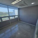 천안 세무사사무실 맞춤가구 납품 후기｜안내데스크·회의테이블·문서고 중역용 책상 및 책장 설치 완료